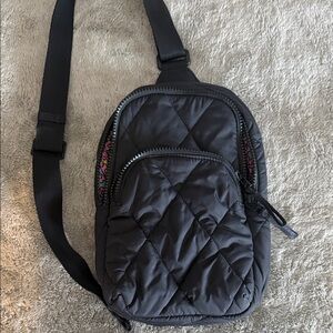 Vera Bradley Featherweight Lorman Sling Backpack Bag